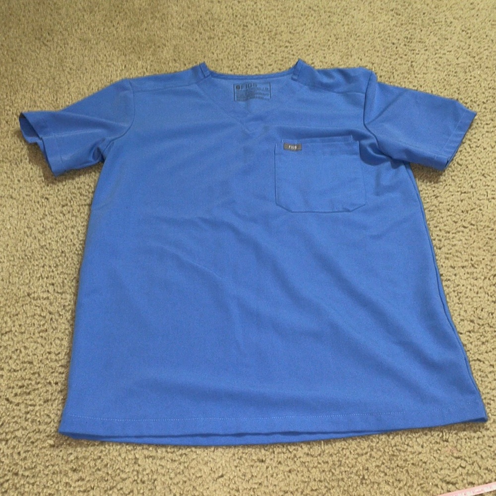 Mens figs top